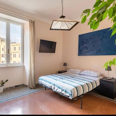 Roma Private Rooms ภายนอก รูปภาพ