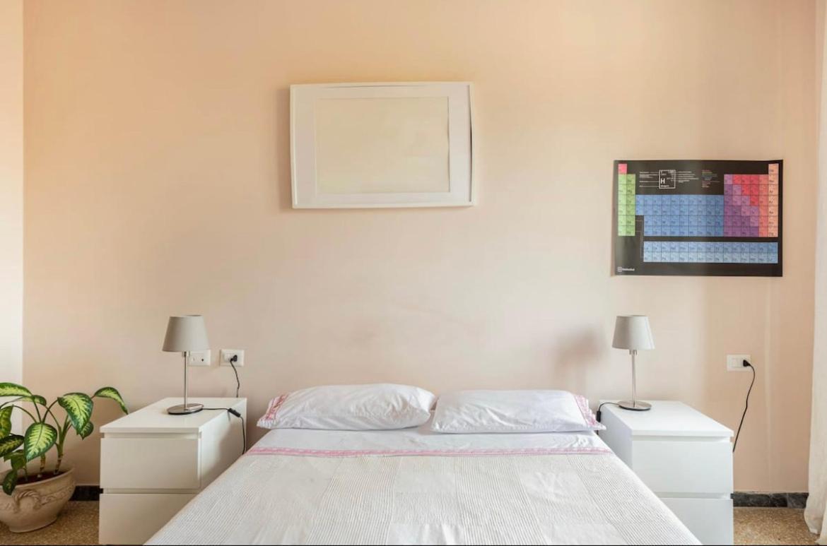 Roma Private Rooms ภายนอก รูปภาพ