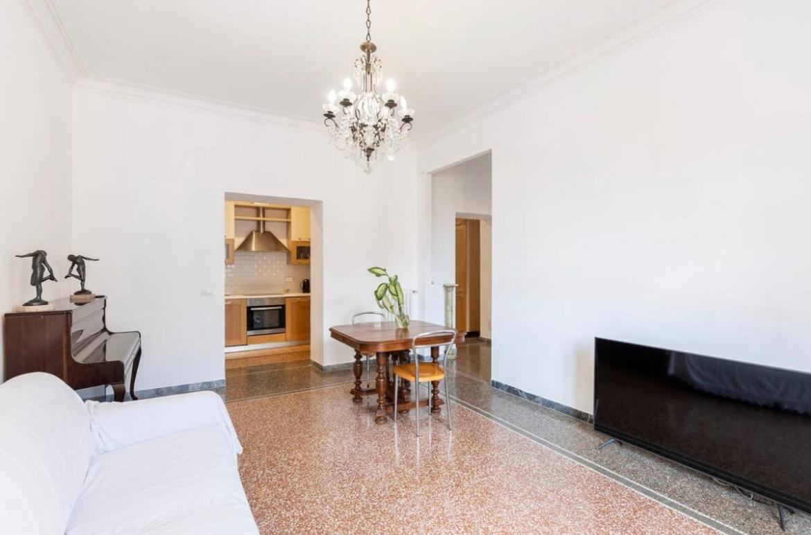 Roma Private Rooms ภายนอก รูปภาพ