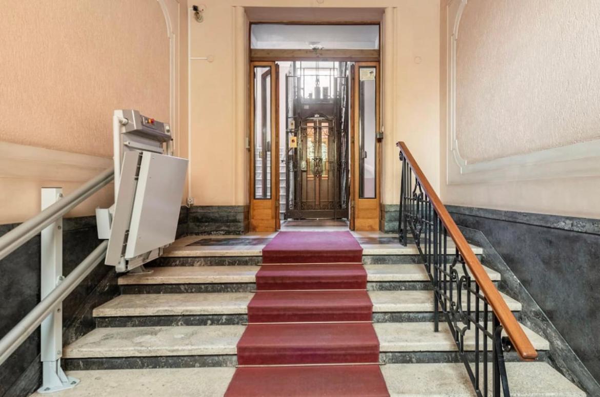 Roma Private Rooms ภายนอก รูปภาพ