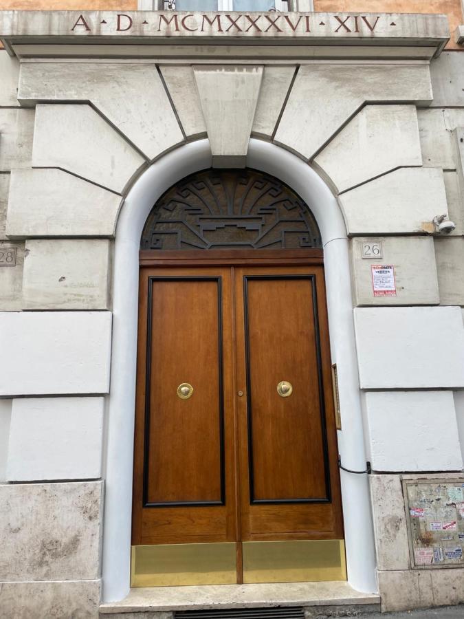 Roma Private Rooms ภายนอก รูปภาพ